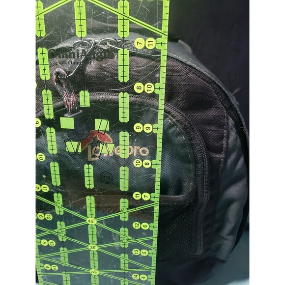 Lowepro Micro Trekker 100 GREEN Camera Bag Backpack Padded Adjustable Inserts GC - Picture 10 of 13